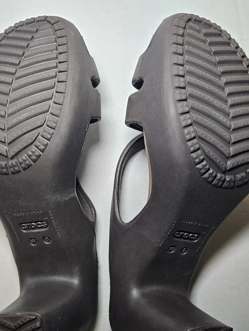 Crocs Cyprus IV Heels Strappy Sandals Women’s Sz 8 Espresso Brown Shoes